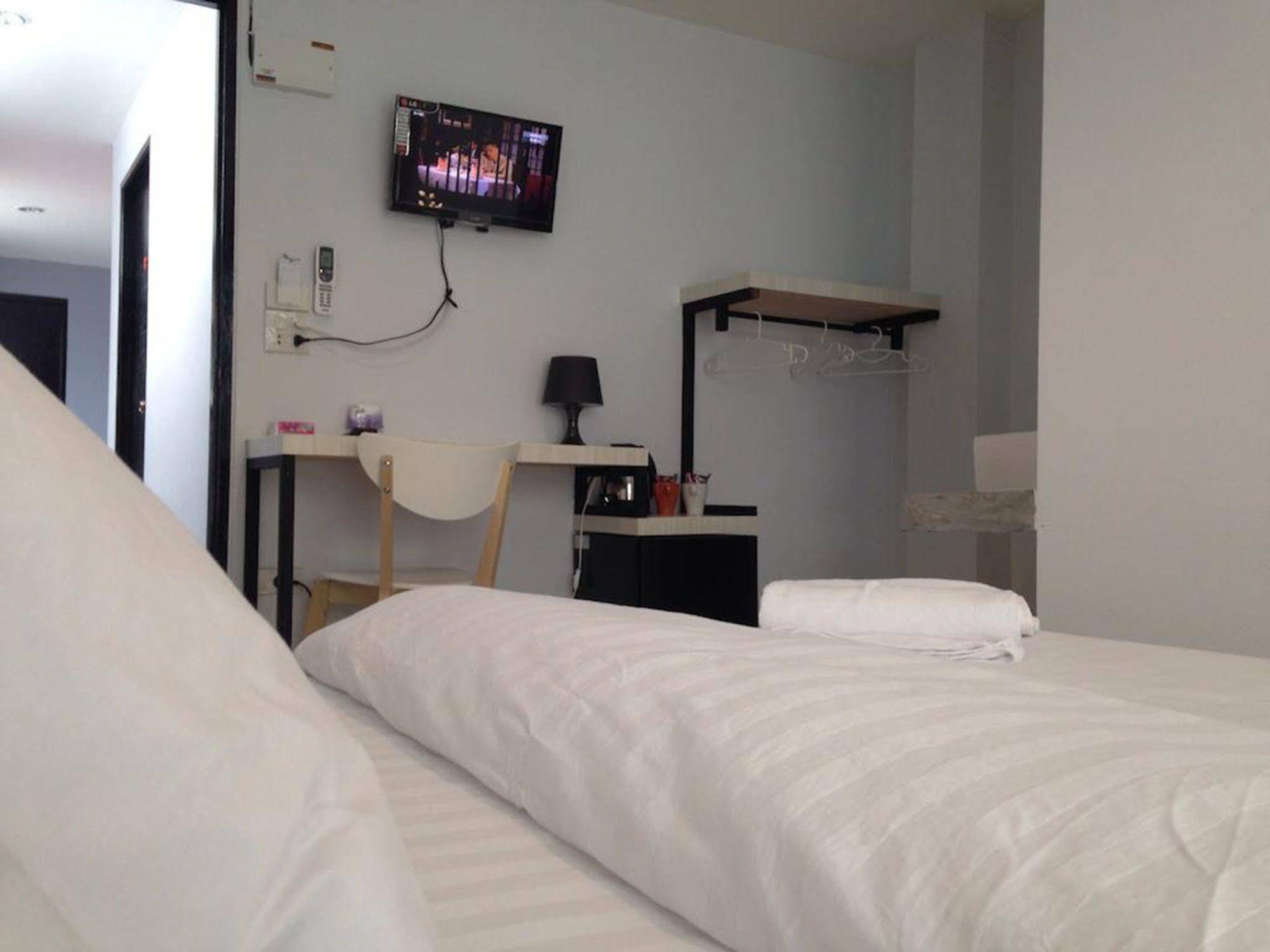 Get Guesthouse Хатъяй Экстерьер фото